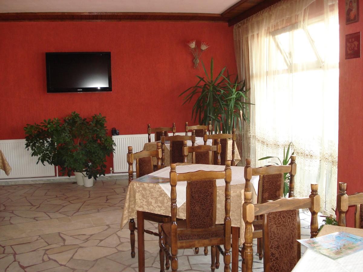 Family Hotel Zhelkovi - Olympia Kharmanli Exterior photo